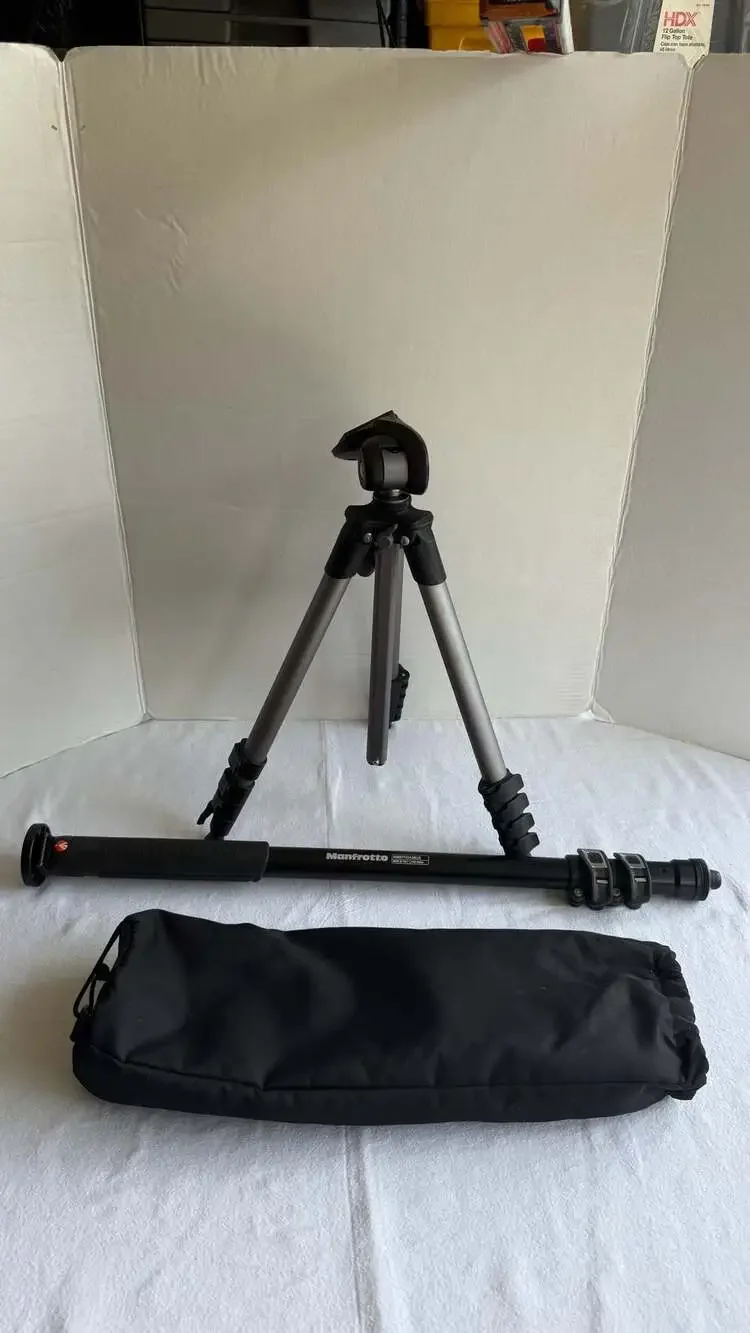 Manfrotto XPRO Aluminum 3-Section Monopod (MMXPROA3US)